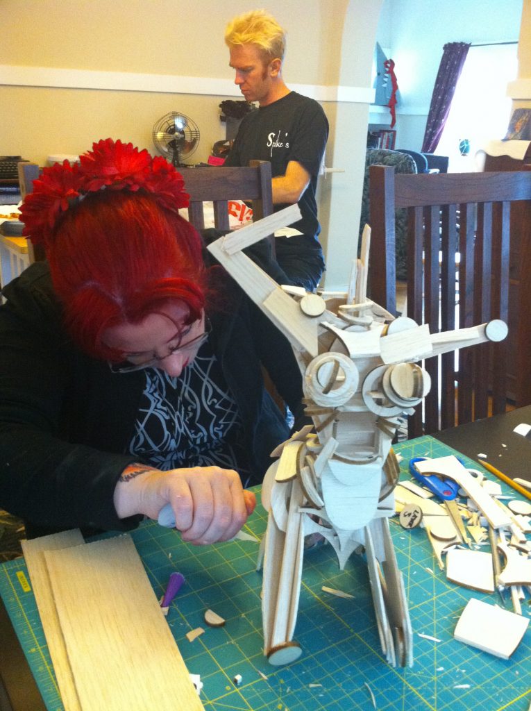 Suzanne Forbes making Bettie Page at Chicken Johns for Balsa Man 2009