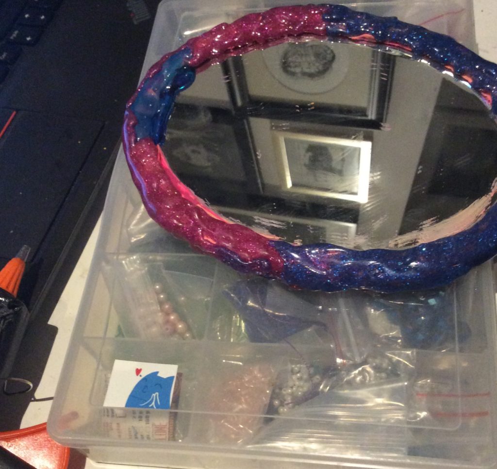 Making UV resin insect frame by Suzanne Forbes.